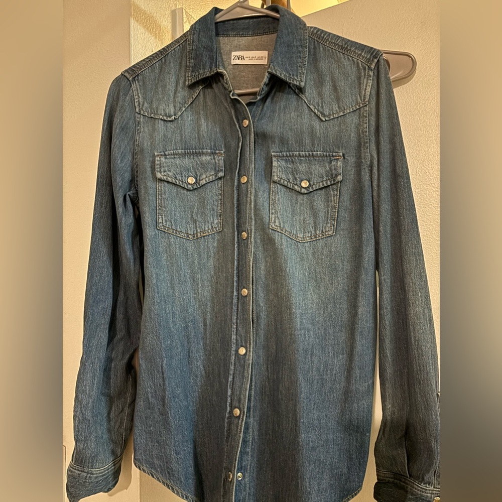 Zara denim button up top